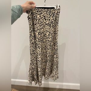 Mango midi beautiful skirt in perfect condition
